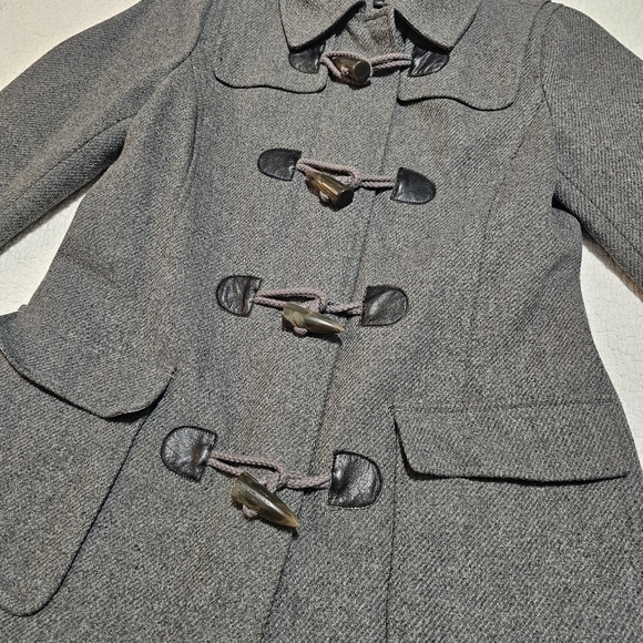 BANANA Republic Wool Blend Toggle Coat - Picture 3 of 6